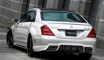 WALD W221 Black Bison Edition リア